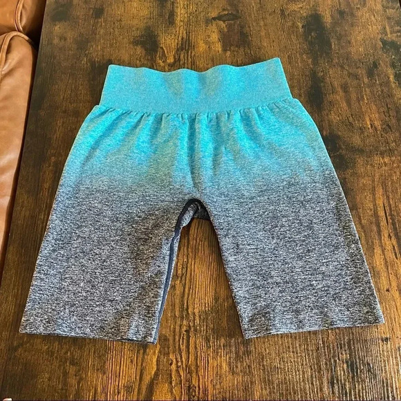 Running Girl ombre blue biker shorts - Picture 1 of 16